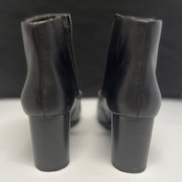 RockPort Camdyn Water Resistant Black Leather Bootie Womens Size 10 Wide - Picture 8 of 9